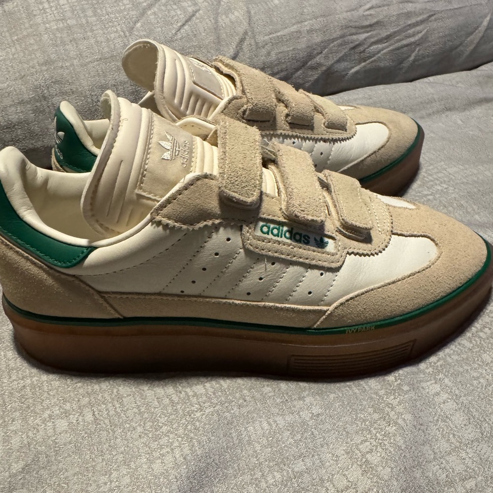 Adidas Kids Shoes - Cream and Green